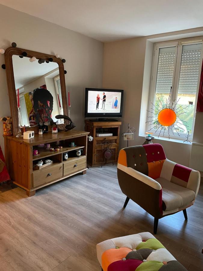 Agreable Maison De Ville A Pacy Sur Eure Exterior photo